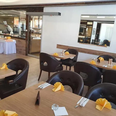 Hotel Frymburk Hotel 4*